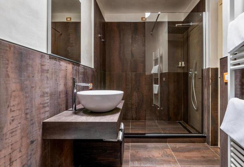 Апартаменты 2 Спальни с Балконом, Baba Residences