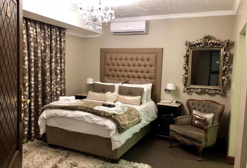 اتاق لوکس, Kosmos Lodge