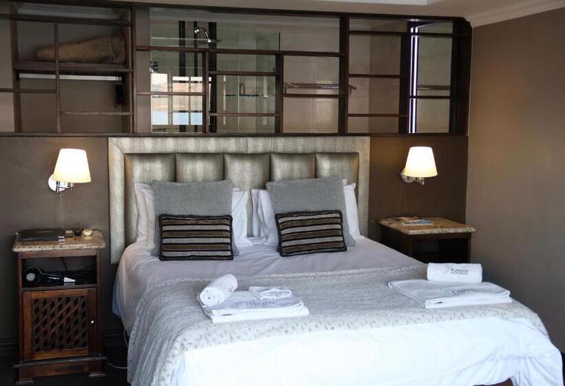 اتاق سوپریور, Kosmos Lodge