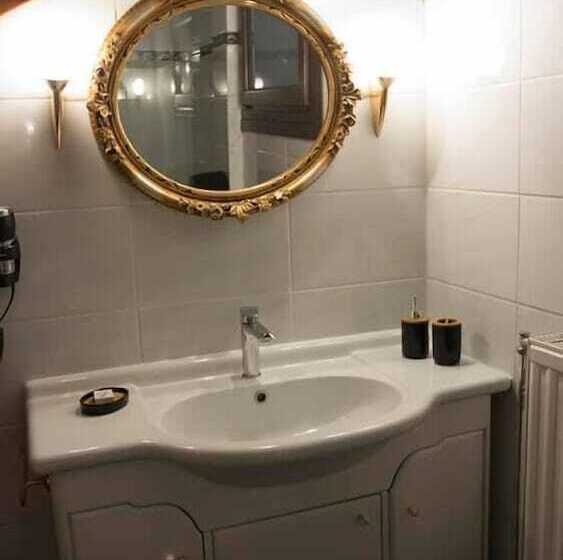 Люкс 3 Спальни, Vintage Suites Trikala