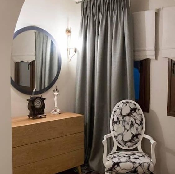 Люкс 3 Спальни, Vintage Suites Trikala