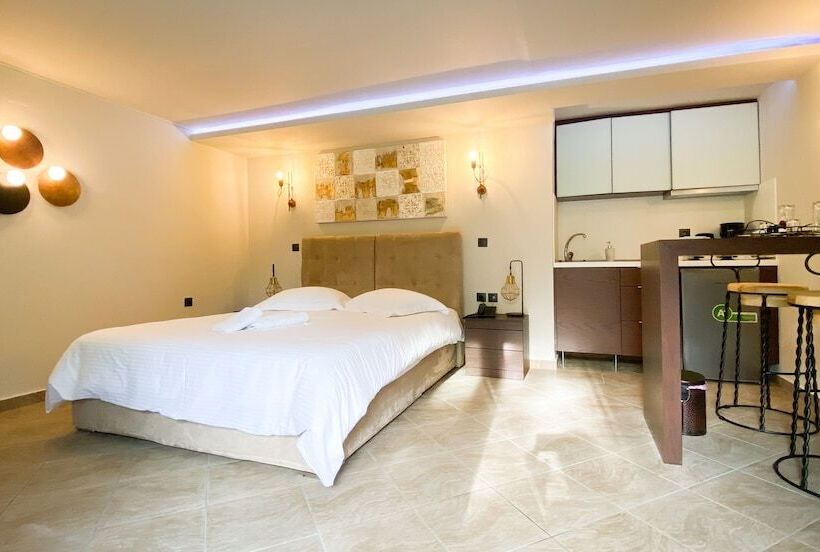 Классический Номер, Vintage Suites Trikala