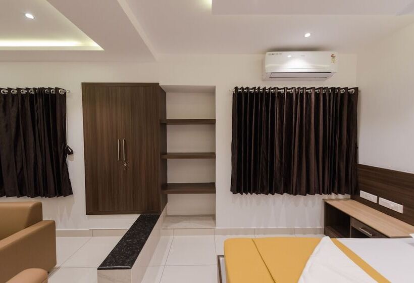 سوییت, Karuna Residency