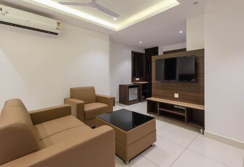 سوییت, Karuna Residency
