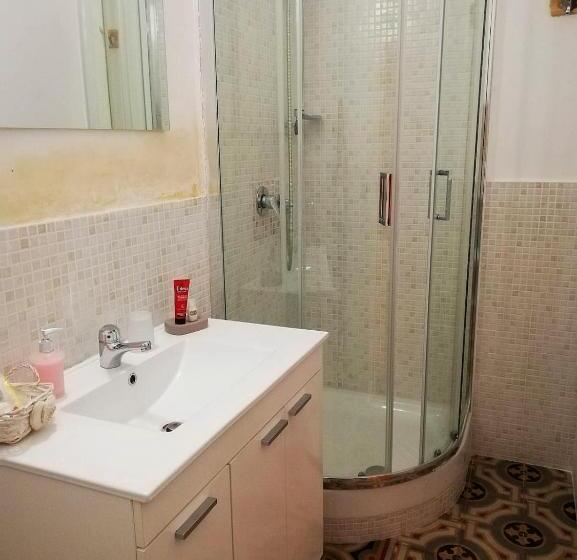 اتاق استاندارد, B&b Orchidea