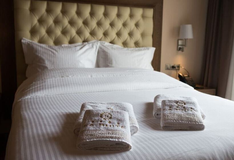 Номер Superior, La Suite Boutique Hotel & Spa