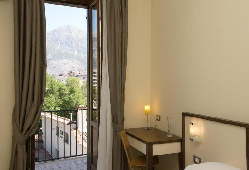 اتاق استاندارد, B&b Ponte Capograssi