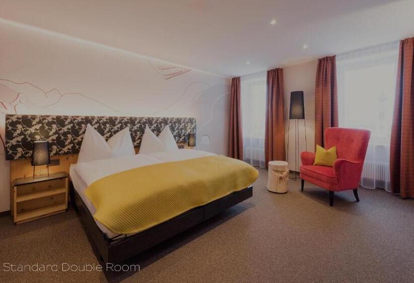 اتاق استاندارد, Sporthotel Pontresina