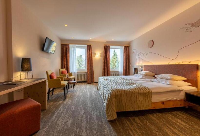 اتاق لوکس, Sporthotel Pontresina