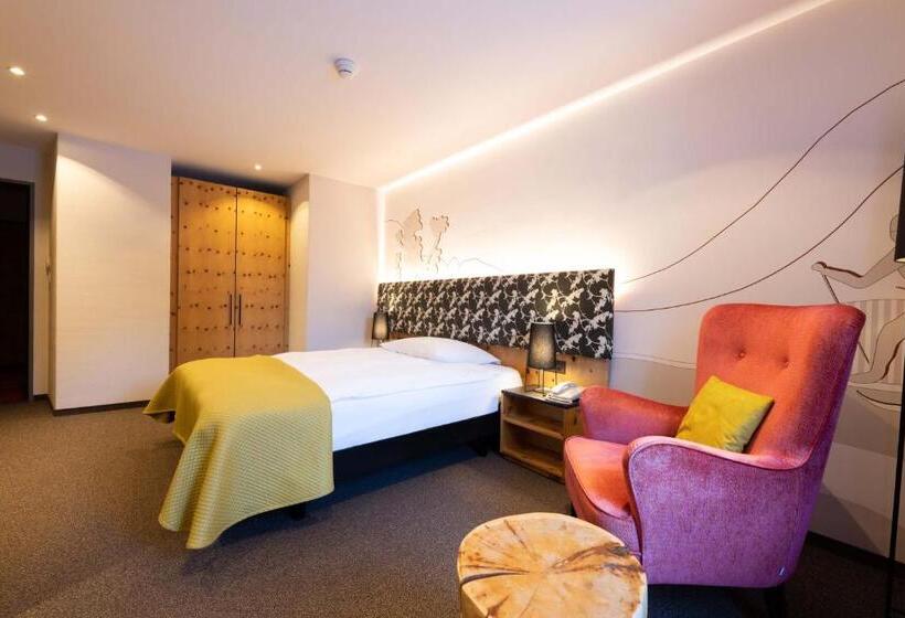 اتاق اکونومی, Sporthotel Pontresina