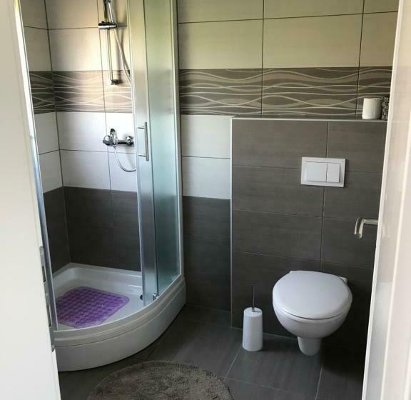 اتاق لوکس, Guest House Klanfar