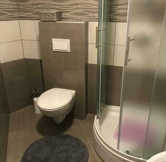 اتاق لوکس, Guest House Klanfar