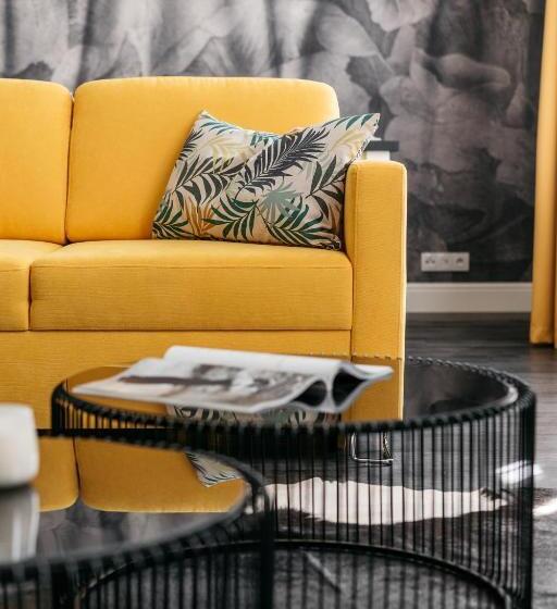 آپارتمان 1 خوابه با تراس, District17   Loftaffair Collection