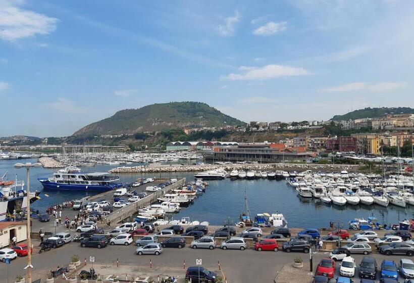 اتاق استاندارد با بالکن و چشم‌انداز دریا, Relais Vista Mare