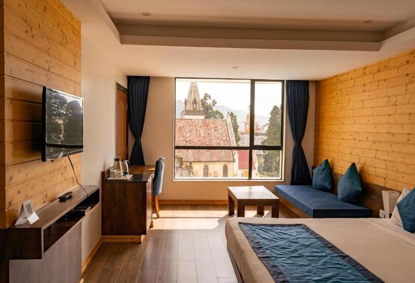 Quarto Deluxe, Yashshree Sanderling Mall Road