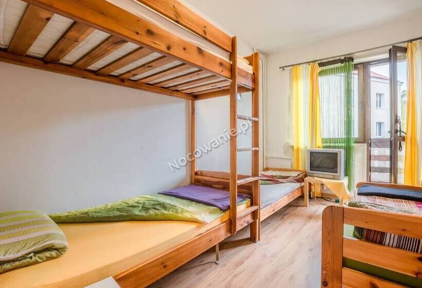Quarto Familiar Banheiro Compartilhado, Folks Village Plowce House