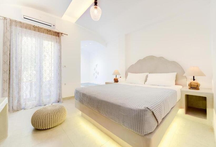 سوئیت با وان آب گرم, Emerald Collection Suites