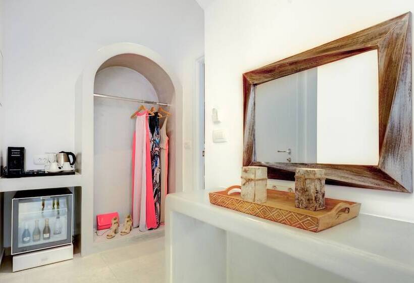 سوئیت با وان آب گرم, Emerald Collection Suites