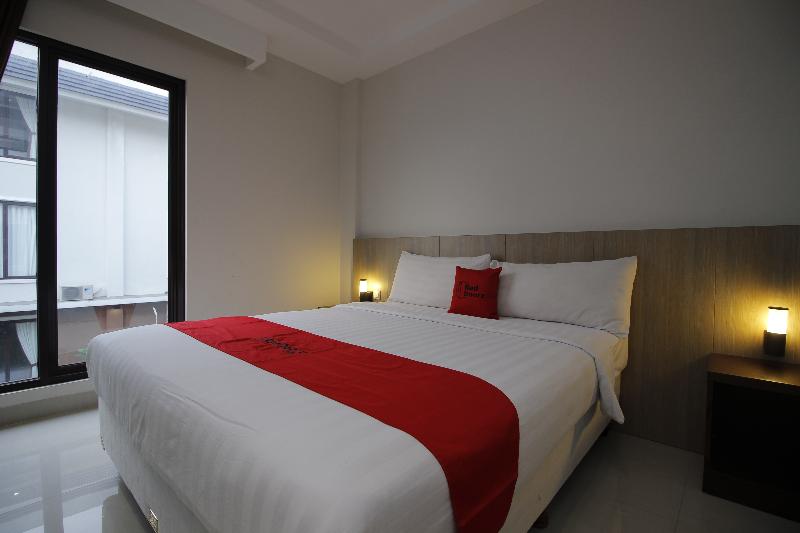 Номер Стандарт, Reddoorz Plus @ Tb Simatupang