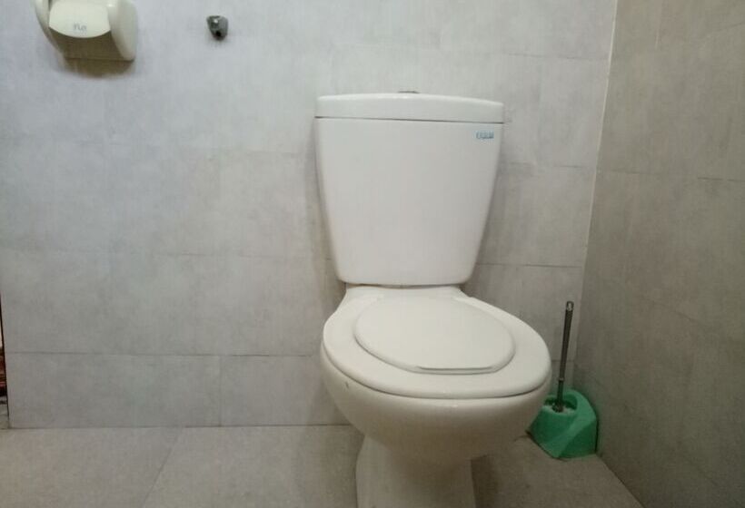 Quarto Familiar, Sari Laut