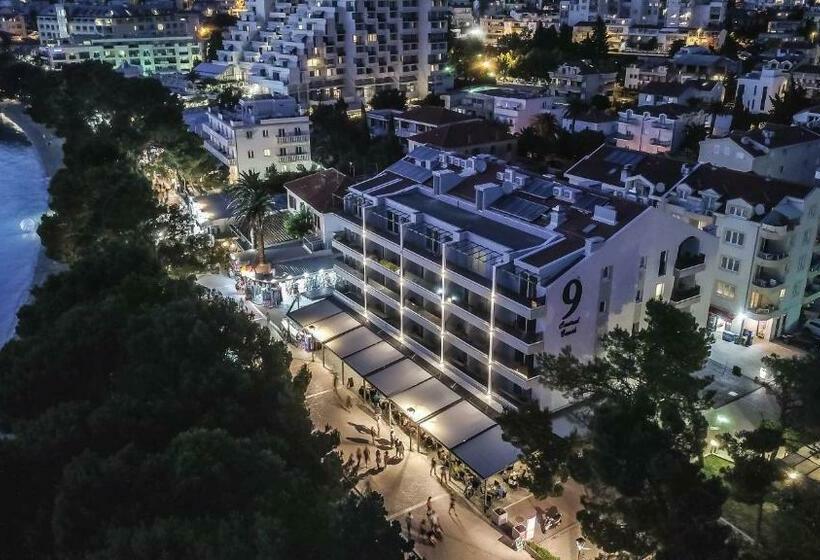 آپارتمان 2 خوابه با بالکن, Central Beach 9
