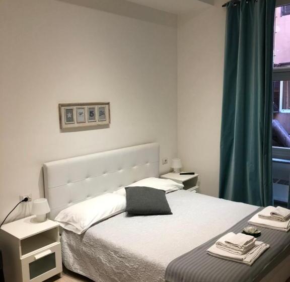 اتاق لوکس, Piazza Cavour Suite