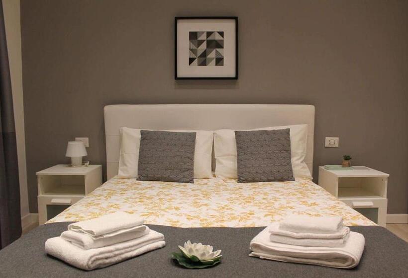اتاق لوکس, Piazza Cavour Suite