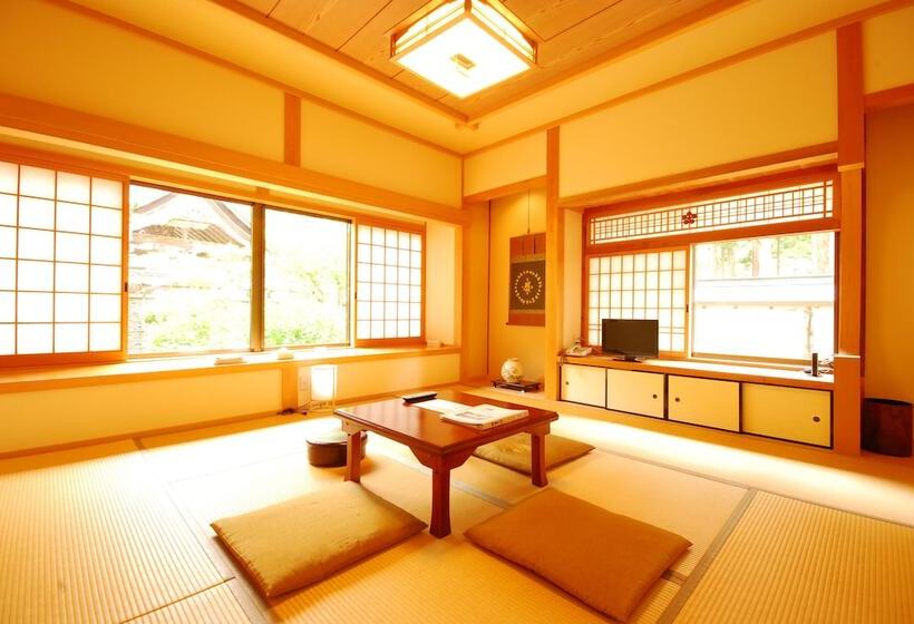 Номер Deluxe, 高野山 宿坊 西禅院  Koyasan Shukubo Saizenin