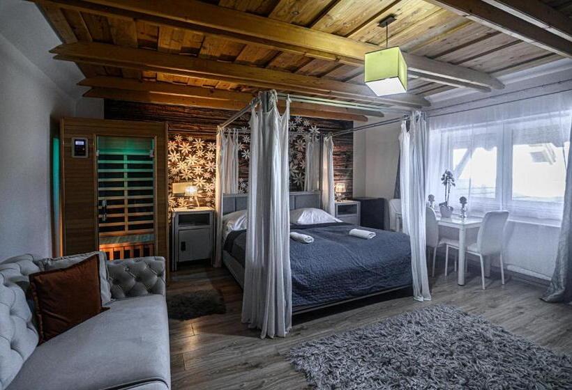 سوییت جونیور لوکس, Sweet Life Wellness Apartments