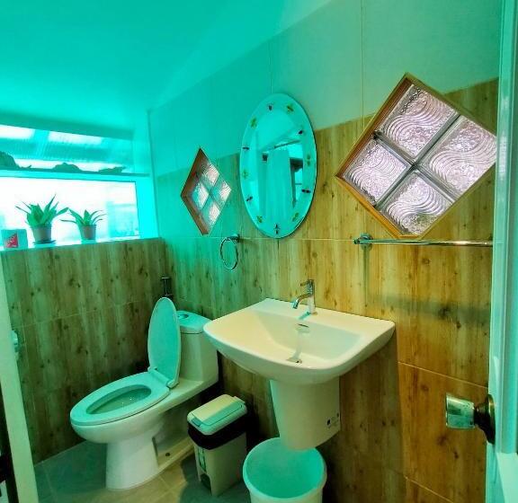 패밀리 룸 산 전망, Balai Tinay Guesthouse