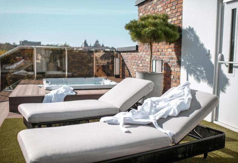 سوئیت پرزیدنت, Grand Hotel Lviv Casino & Spa
