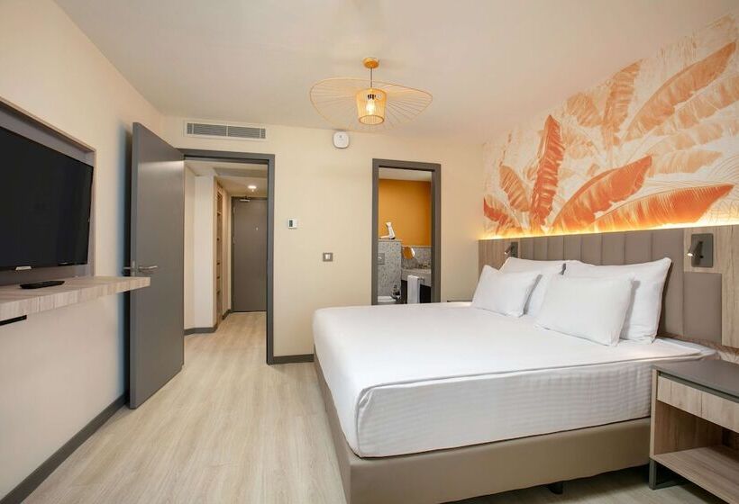 Семейный Номер, Megasaray Resort Side