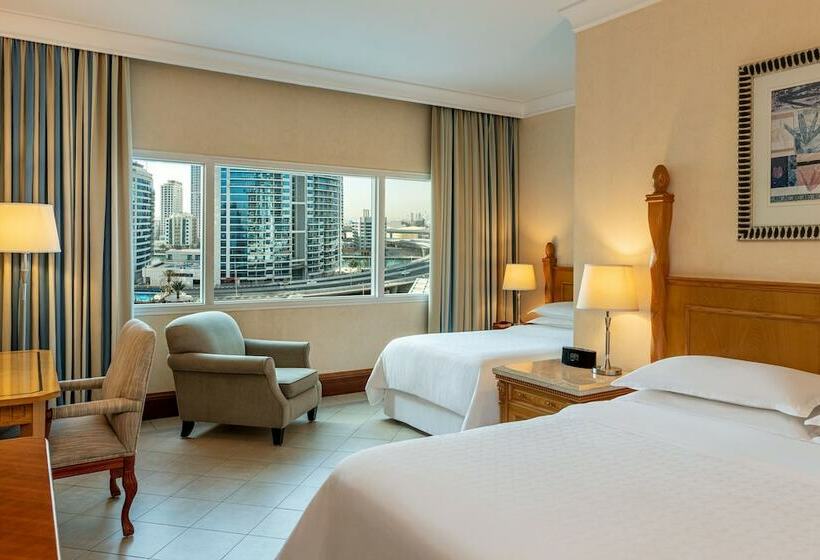 اتاق کلوب با چشم‌انداز, Sheraton Jumeirah Beach Resort