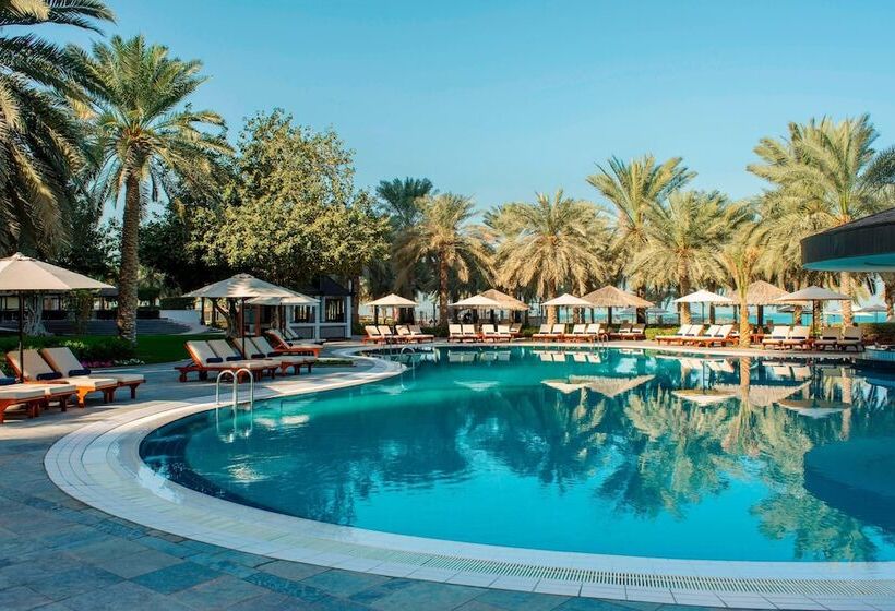 Номер Deluxe с Видом, Sheraton Jumeirah Beach Resort