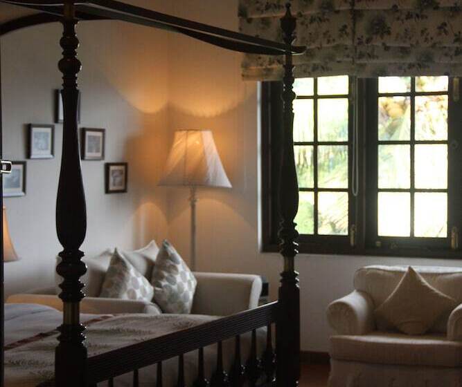 سوییت لوکس, Coffee Bungalow Kandy