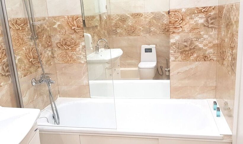 اتاق استاندارد, Plutus