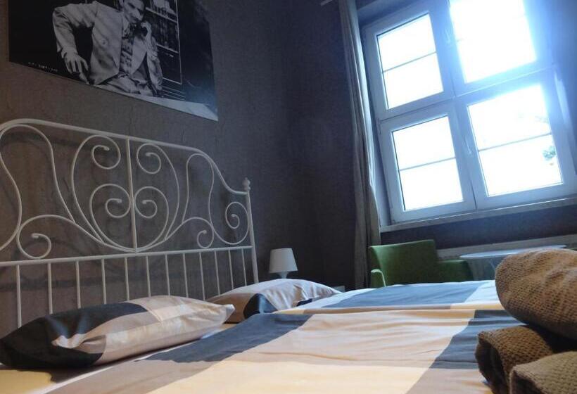 Deluxe Zimmer mit Gartenblick, Rosemary S B&b