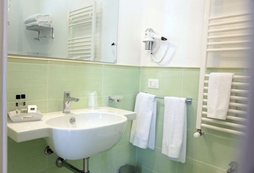 Superior Room with Terrace, Bella Tropea Accommodation