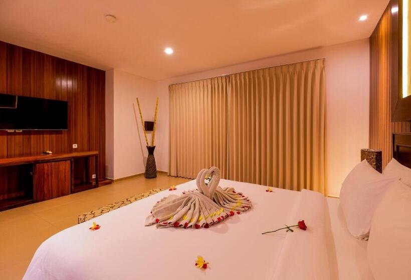 Quarto Estandar Cama King, Papillon Echobeach