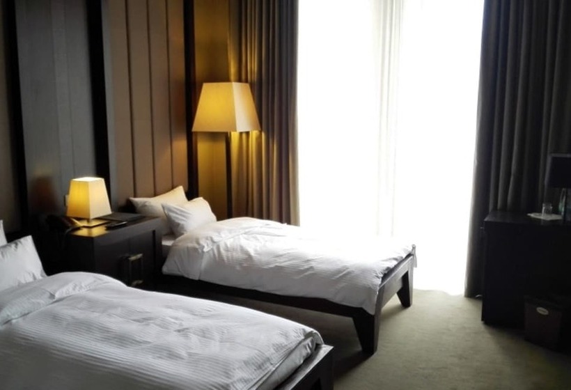 Номер Стандарт, Soho Grand
