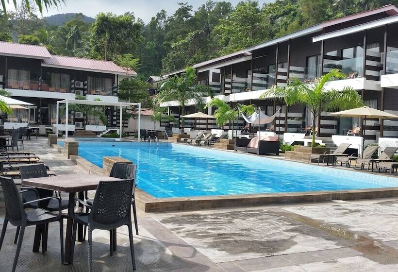 اتاق خانوادگی, The Barat Tioman Beach Resort