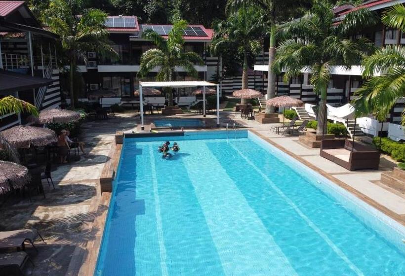 اتاق خانوادگی, The Barat Tioman Beach Resort