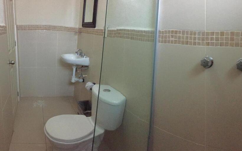 Economy Quadruple Room, Casa Del Parque Vallarta