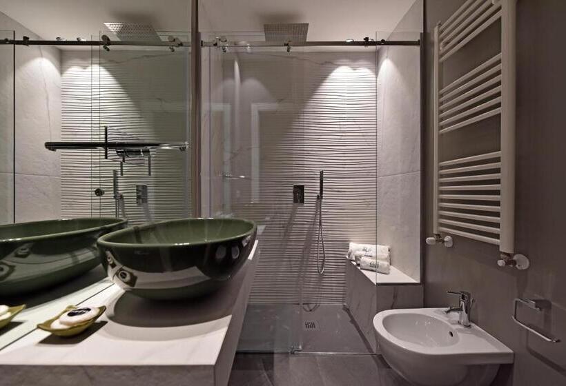 Апартаменты 1 Спальня с Террасой, Slo Design House