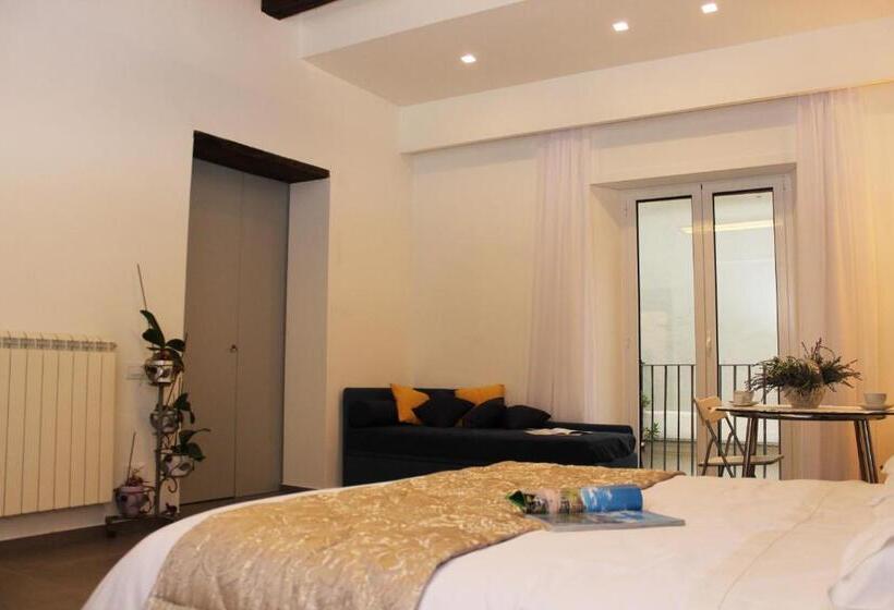 استودیوی لوکس, B&b Katerine