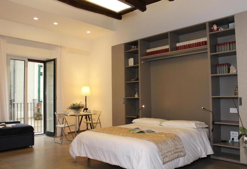 استودیوی لوکس, B&b Katerine
