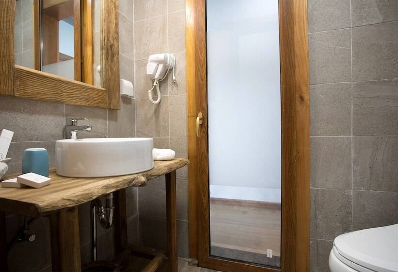 اتاق استاندارد با چشم‌انداز دریا, Beluu Sea View Resort