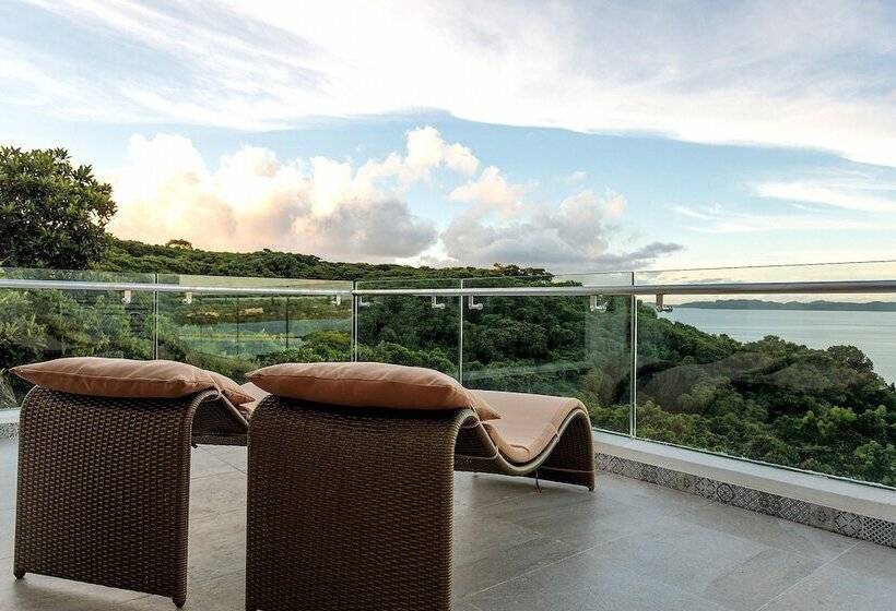 اتاق لوکس با چشم‌انداز دریا, Beluu Sea View Resort