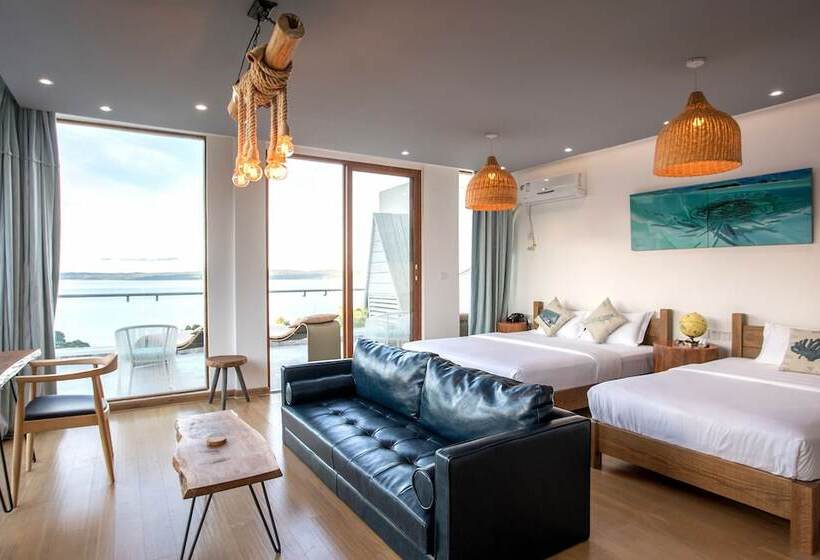 اتاق لوکس با چشم‌انداز دریا, Beluu Sea View Resort