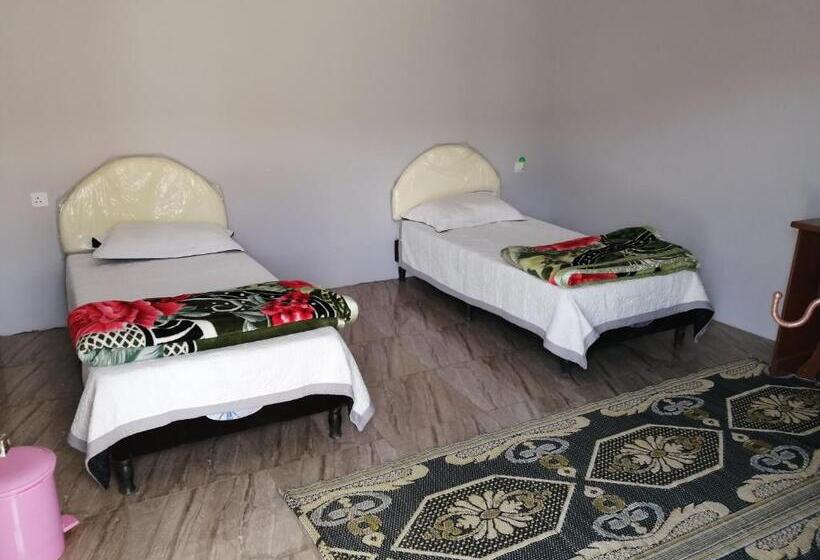 اتاق لوکس با بالکن, Jabel Shams Stars House